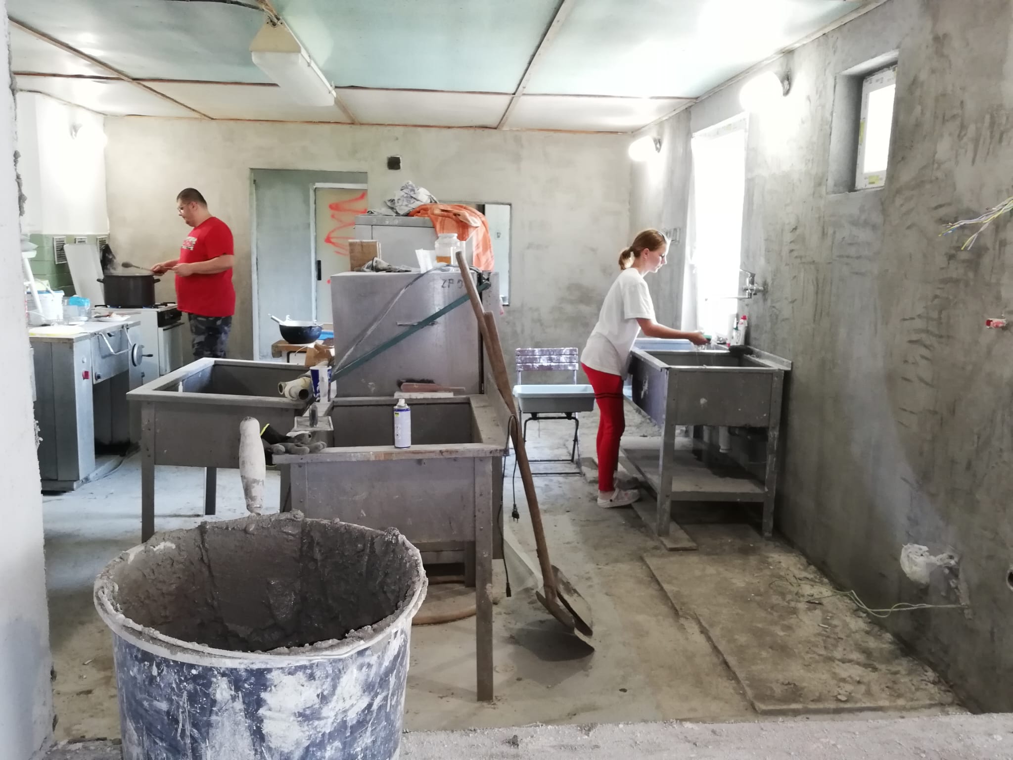 Budování té nejlepší kuchyně široko daleko Budování té nejlepší kuchyně široko daleko